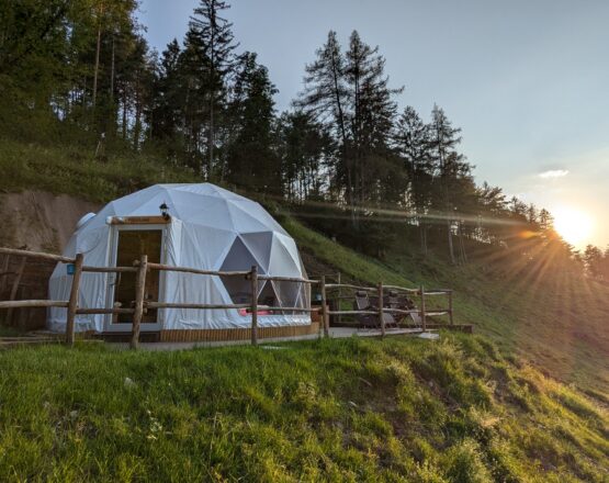 EdenCamp bubble glamping a Bergamo